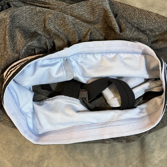 Lululemon Run: Back On Track Tank
Black / Classic Stripe Polar Haze Black - Picture 7 of 8